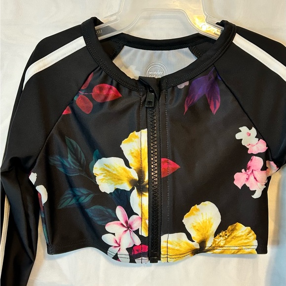 NWT Girls One Piece Swimsuit w/ Matching Jacket- Sz 4/5 - Picture 9 of 10